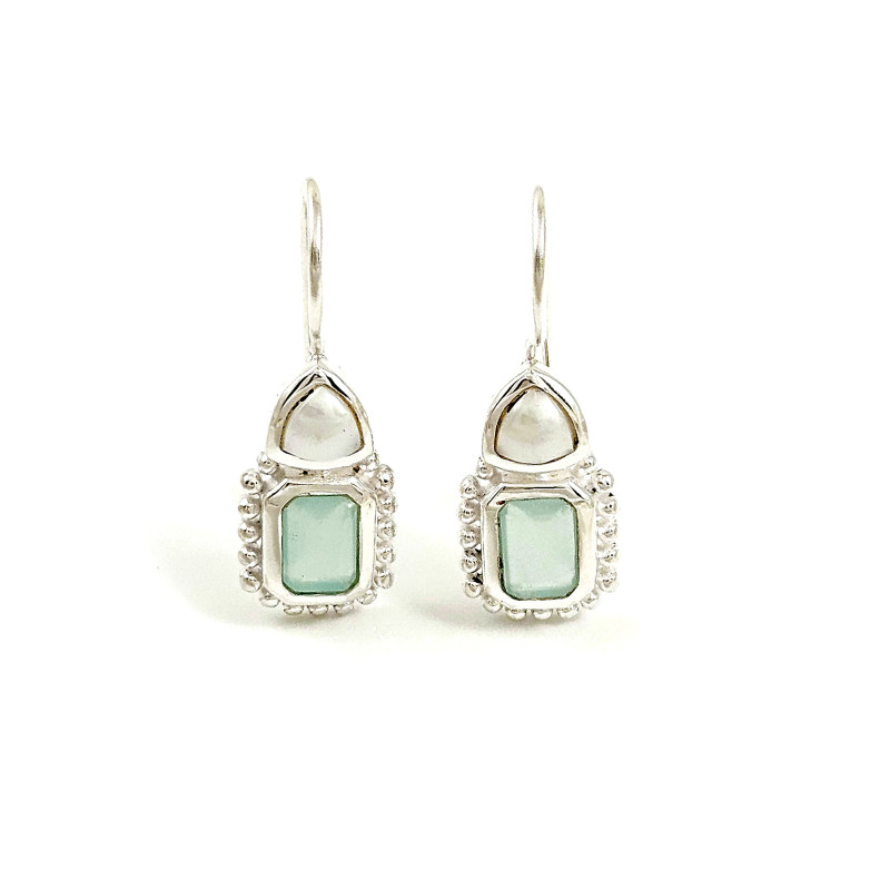 Bluish Finesse - Сребърни обеци с Халцедон и перла