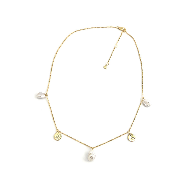 Hanging pearls - Сребърно колие със златно покритие и естествени перли. Hanging pearls - Сребърно колие със златно покритие и естествени перли.