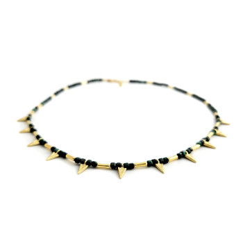 Green Boho Necklace - наниз от малахит с позлатени сребърни елементи. 