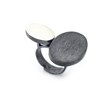 Black & White Ellipse - сребърен пръстен 925